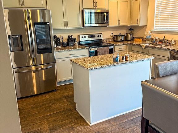 4th image of 2109 Connor Way