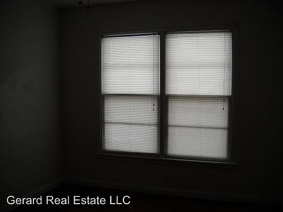5th image of 733 E North 12th St