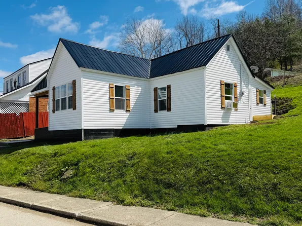 155 Water Ave #1, Olive Hill, KY 41164