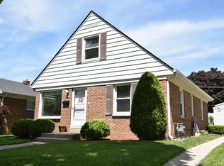 4844 W Fillmore Dr, Milwaukee, WI 53219