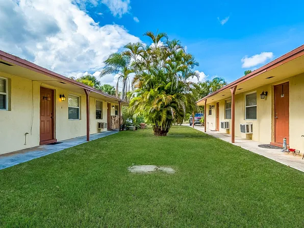 4764 Cole St, West Palm Beach, FL 33417