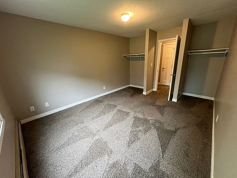 Southwood Flats — Photo 35