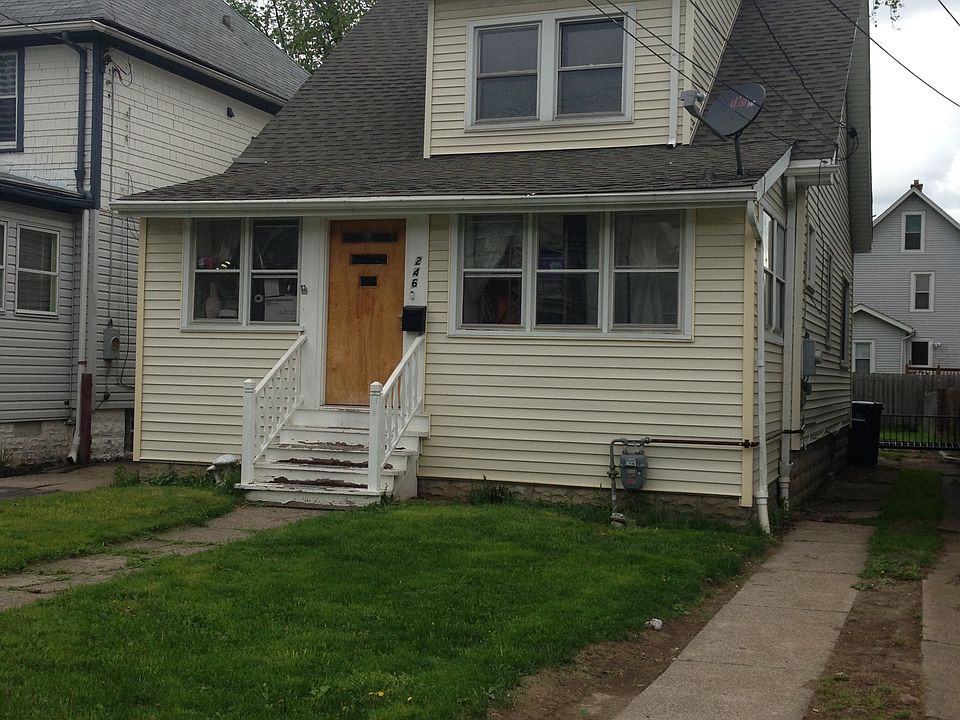 1st image of 246 Columbus Ave.
