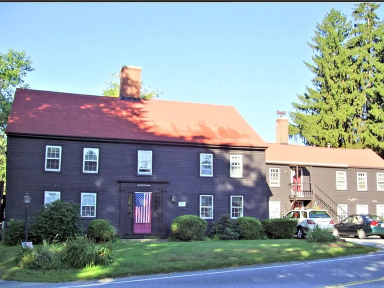101 Boston Rd — Photo 13