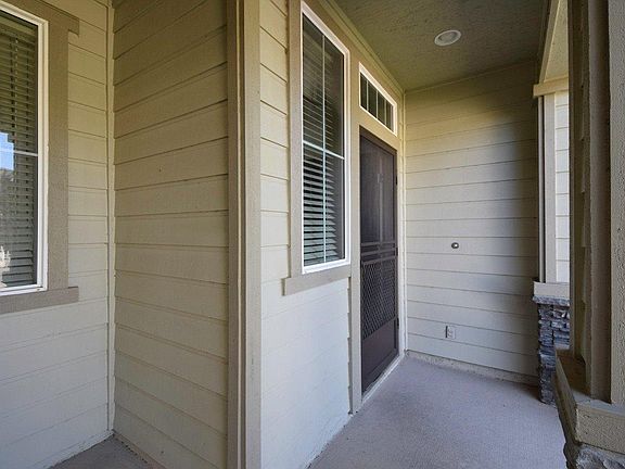 3rd image of 5096 Bickford Cir