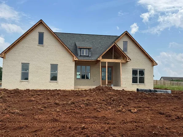 441 Cottontail Trl, Killen, AL 35645