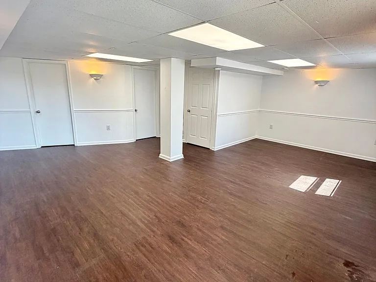 33 Park View Dr — Photo 11