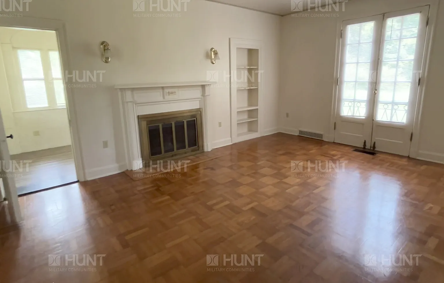 3 bed, 2.5 bath, 2505 sqft, $2,298 — Photo 1
