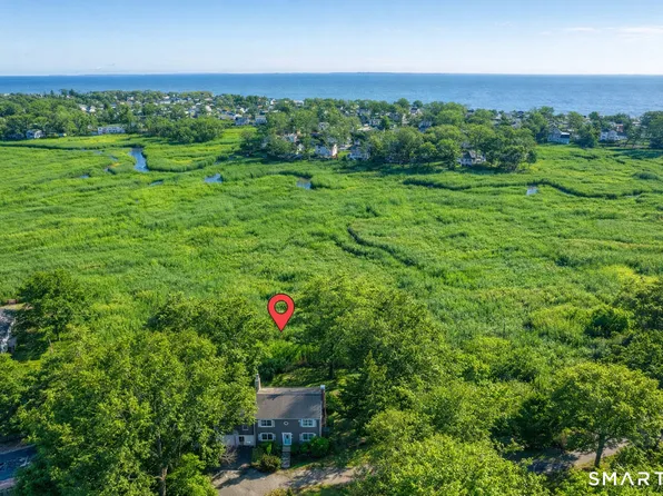 1 Beamon Meadow Place, Old Saybrook, CT 06475