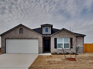 16117 Lovers Ln, Piedmont, OK 73078