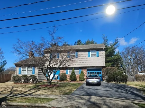 62 Albany Ave, Pompton Lakes Boro, NJ 07442