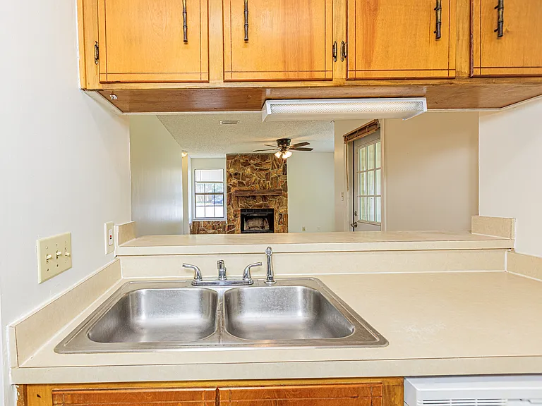 6242 Ridgegate Cir #A — Photo 14