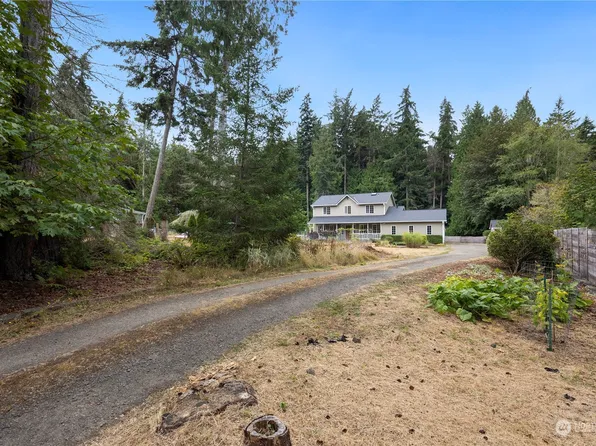 20479 Stephen Drive NE, Kingston, WA 98346