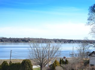 4 Bay Rd, Warren, RI 02885