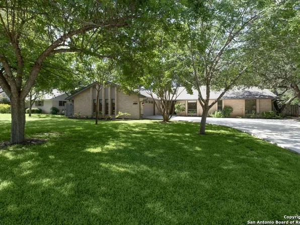 120 Shady Trail, Hollywood Park, TX 78232