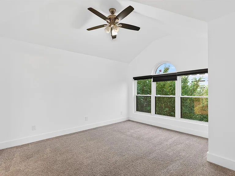 2716 Bagby St — Photo 14