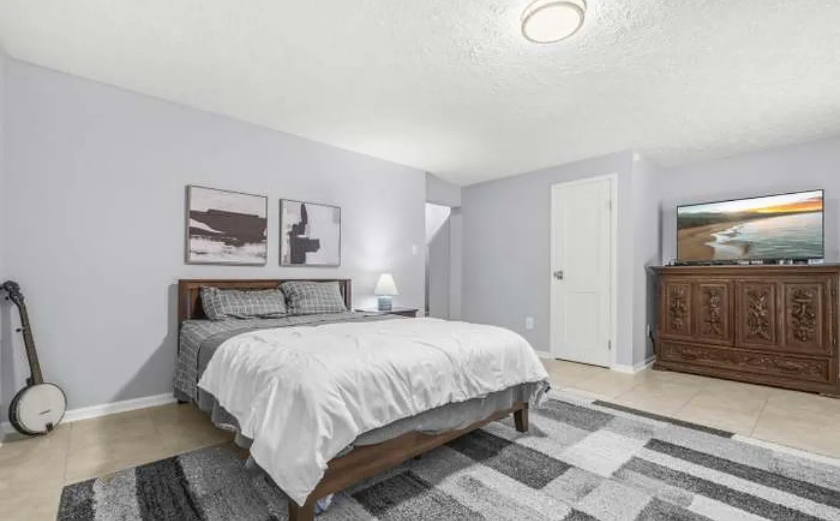 Studio, 600 sqft, $1,200 — Photo 3