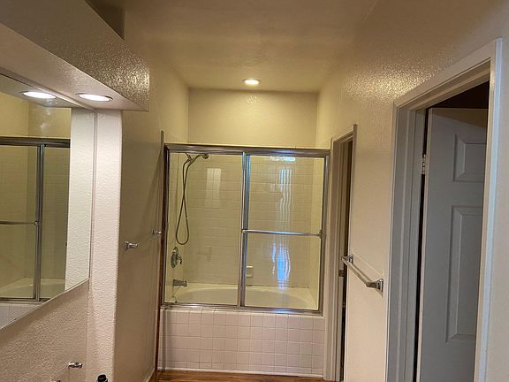 3rd image of 7224 Shoreline Dr Unit 171