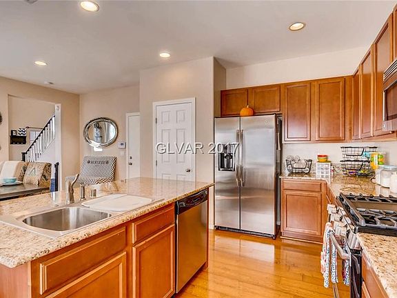 4th image of 1417 Arc Dome Ave