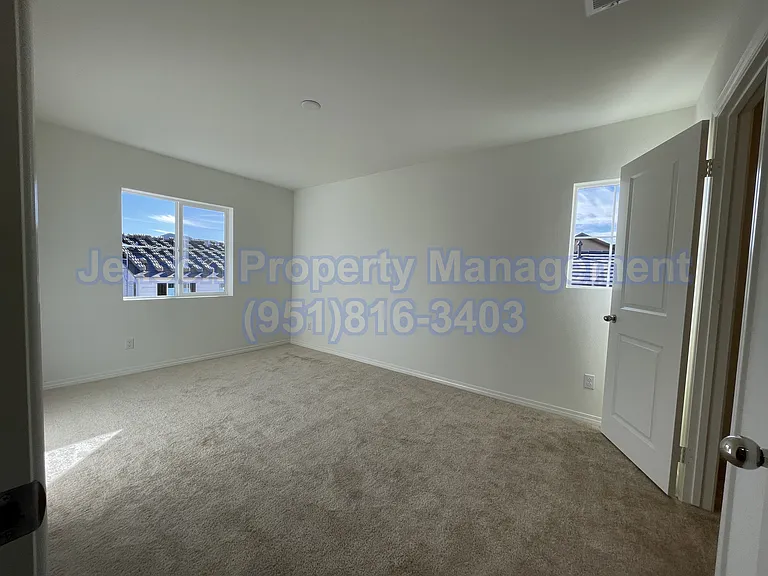 5211 Arroyo St — Photo 13