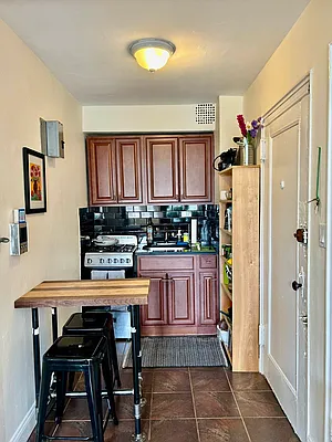 Rented by PennApts | media 5