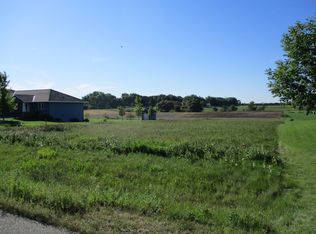 9th Ave SE, Willmar, MN 56201