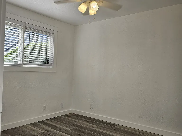 3313 SE 148th Ave — Photo 4