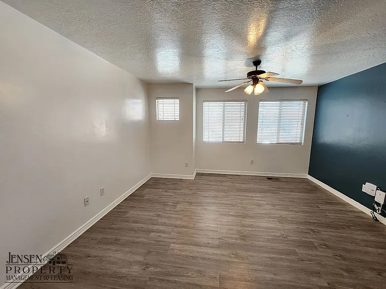 1000 E Bluff View Dr #94 — Photo 24