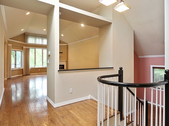 5th image of 37 Beechwood Way
