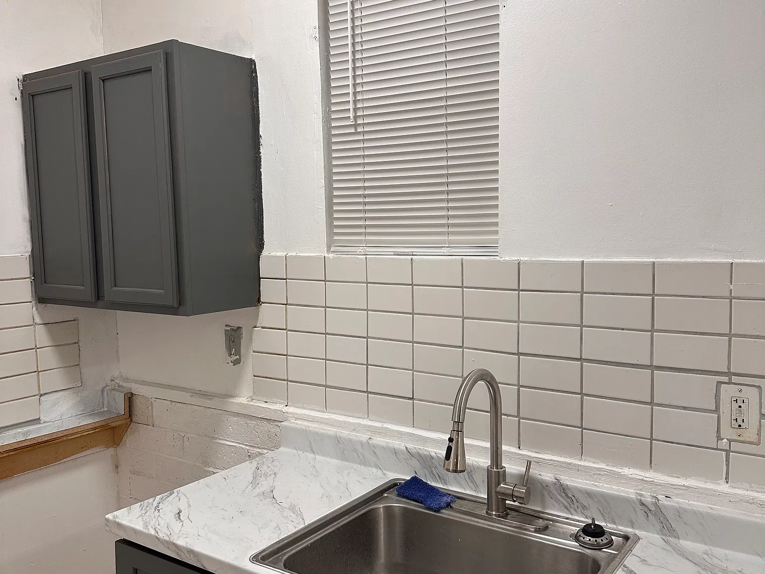 3 bed, 560 sqft, $1,780 — Photo 3