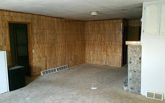 3rd image of 8530 Koeppler Rd Road
