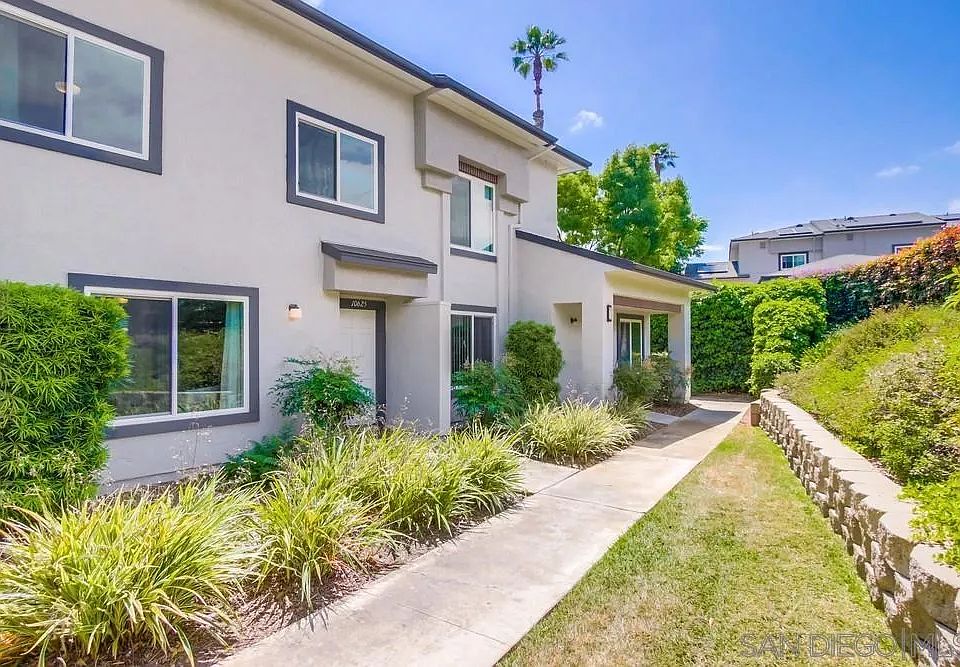 1st image of 10625 Aristocrat Ct