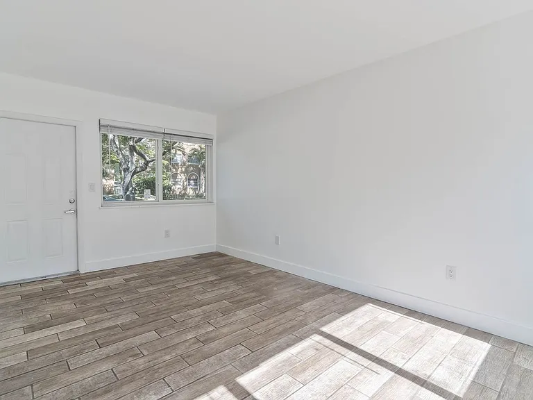 2190 SW 14th Ter — Photo 44