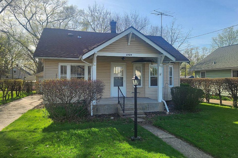 1st image of 2729 Horton St
