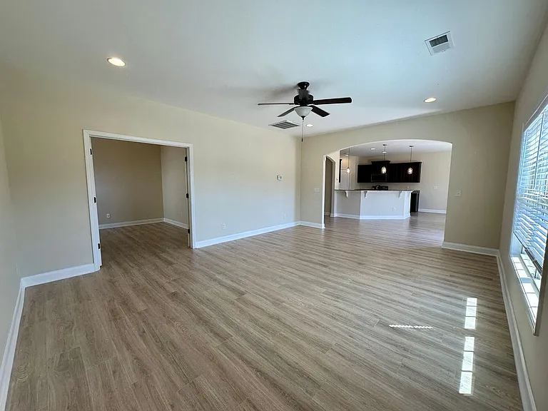 2712 Magnum Dr — Photo 7