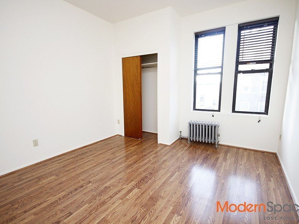 1st image of 2573 37th St APT 1R