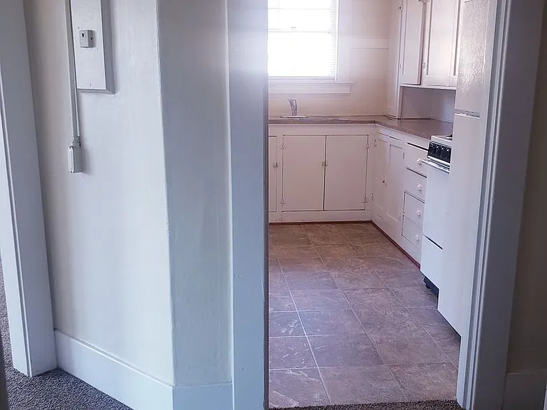 207 Yakima St — Photo 28