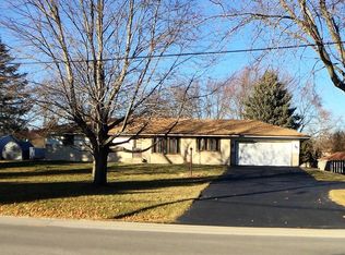 3959 S Mill Rd, Cherry Valley, IL 61016