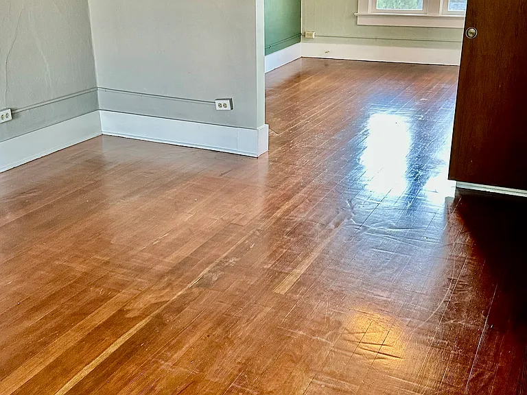 1153 Franklin St — Photo 31