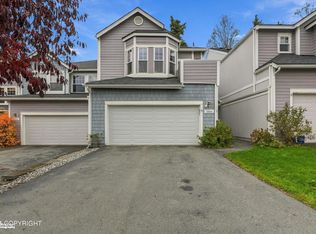 3504 Vintage Cir, Anchorage, AK 99517