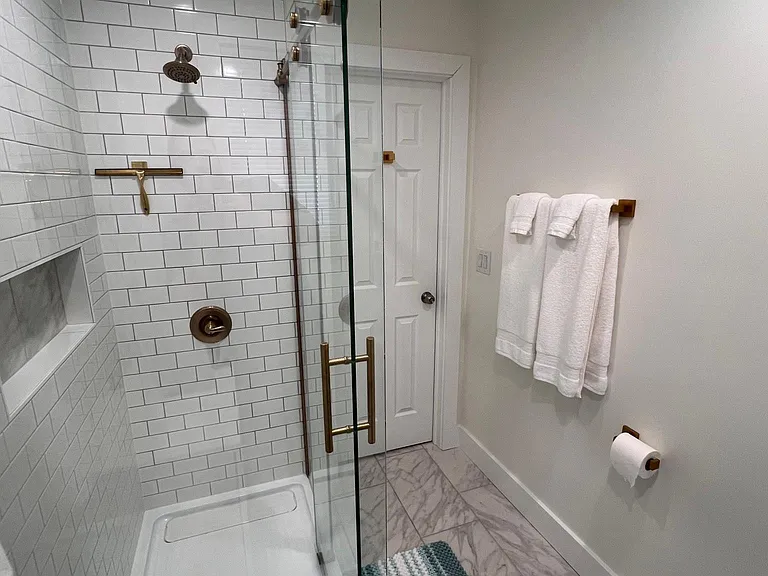 6148 Winthrop Ave #5 — Photo 8