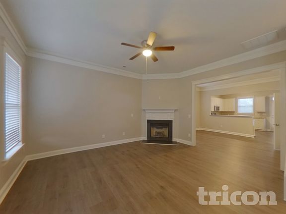 3rd image of 6607 Park Meadows Pl