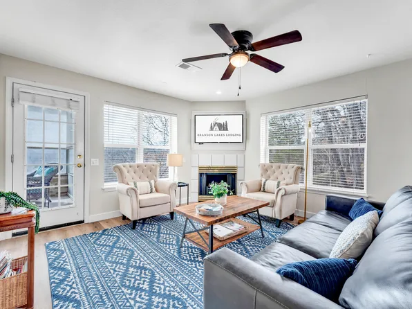 160 The Bluffs #37-4, Branson, MO 65616