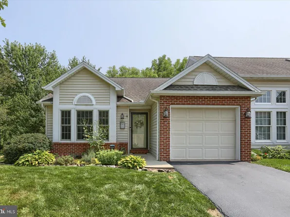 11 Round Ridge Rd, Mechanicsburg, PA 17055