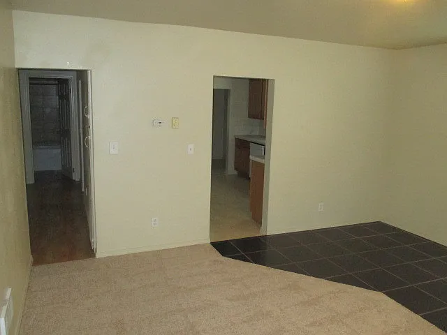 3928 S Tyler St — Photo 6