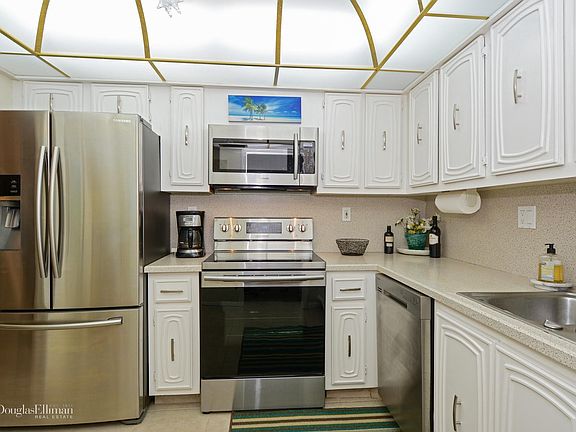 3rd image of 3520 S Ocean Blvd APT L504