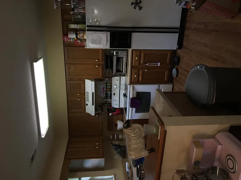 4541 W Bainbridge Dr — Photo 2