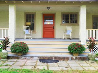 35 Strickland Rd, Cos Cob, CT 06807