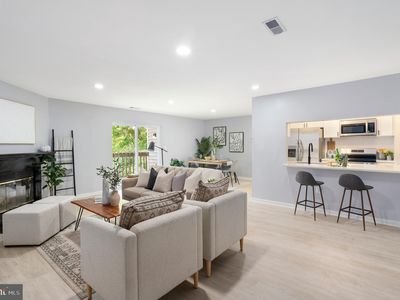 210 Spring Maiden Ct UNIT 202, Glen Burnie, MD, 21060