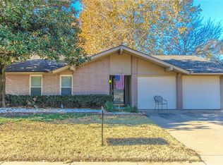 712 Branchwood Dr, Norman, OK 73072